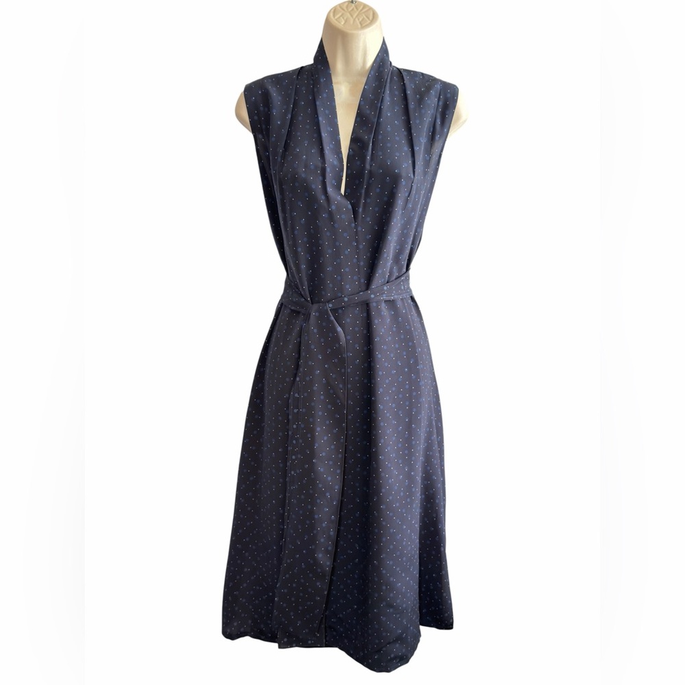 Vince Blue Silk Polka Dot Midi Dress M Sleeveless V Neck Casual Cocktail Pockets - Picture 2 of 16